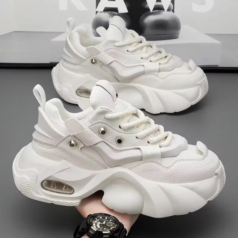 Cloud Runner // Triple White